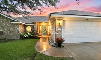 4402 Fawn Dr in Killeen, TX - Building Photo