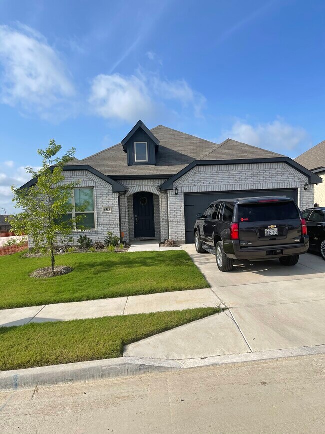 property at 5513 Mountain Island Dr