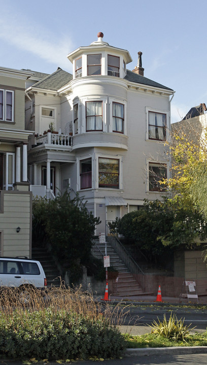 812 Guerrero St in San Francisco, CA - Building Photo