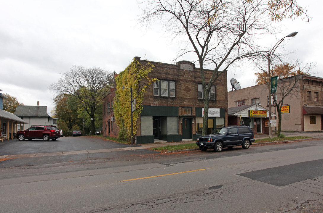 272-274 N Winton Rd in Rochester, NY - Foto de edificio