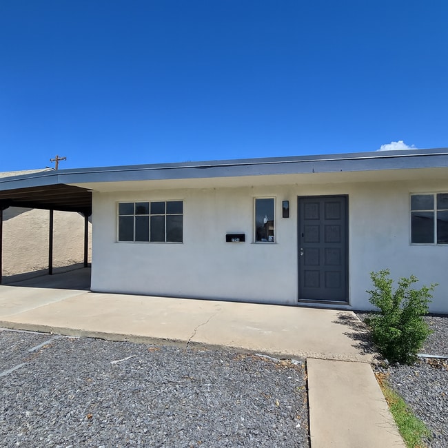 property at 5005 Cherokee Rd NE