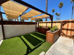 1105 Grand Ave in San Diego, CA - Building Photo - Building Photo