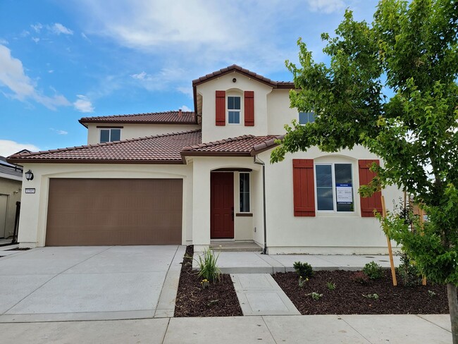 property at 1585 Osborn Dr