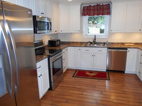 104 Buckingham Rd in Charlottesville, VA - Building Photo - Building Photo