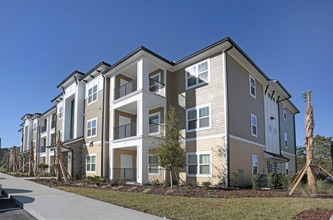 RCM Acquisition LLC (Broxton Bay) in Jacksonville, FL - Building Photo - Building Photo