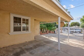 18621 Bryant St in Los Angeles, CA - Building Photo - Building Photo