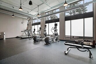 2300 S Michigan Ave in Chicago, IL - Building Photo - Building Photo