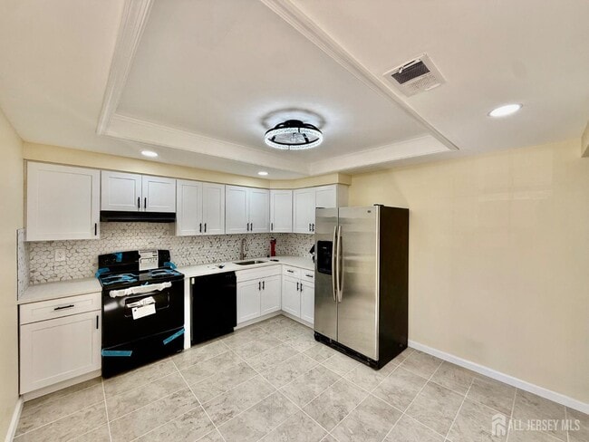 property at 1502 Bromley Estate