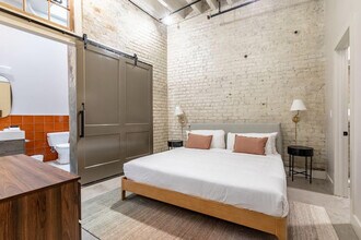 315 Girod St in New Orleans, LA - Building Photo - Building Photo