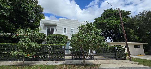 property at 3823 Thomas Ave