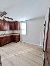 914 Hellertown Rd in Bethlehem, PA - Building Photo - Building Photo