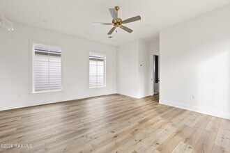 121 Mayberry Grv St in Youngsville, LA - Building Photo - Building Photo