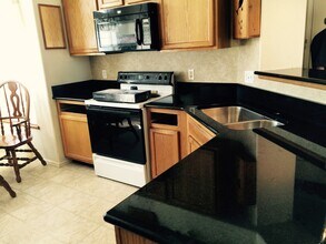 1434 S Canoe Creek Dr in Colorado Springs, CO - Building Photo - Building Photo