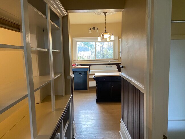 2312 I St, Unit D in Eureka, CA - Building Photo - Building Photo