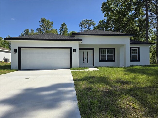 property at 1564 W Cary Dr