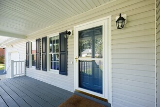 8811 S Boones Trail Rd in Richmond, VA - Building Photo - Building Photo
