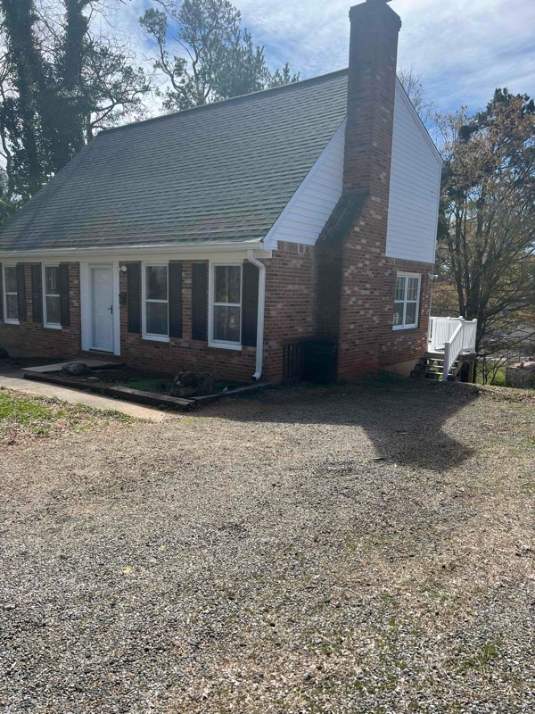 property at 722 Jefferson St
