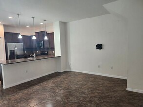 1866 Greenwood Valley Dr in Plant City, FL - Building Photo - Building Photo