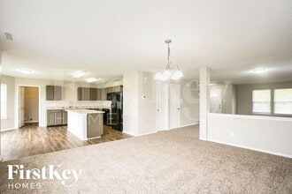 6350 Eastern Range Rd in Indianapolis, IN - Foto de edificio - Building Photo