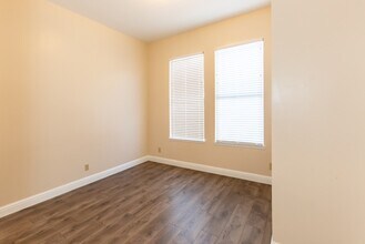 89 Elgin Park, Unit 89 Elgin Park in San Francisco, CA - Foto de edificio - Building Photo