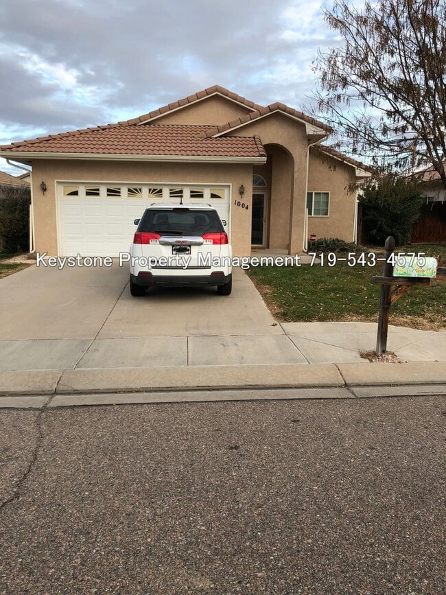 property at 1004 Cherrycrest Dr