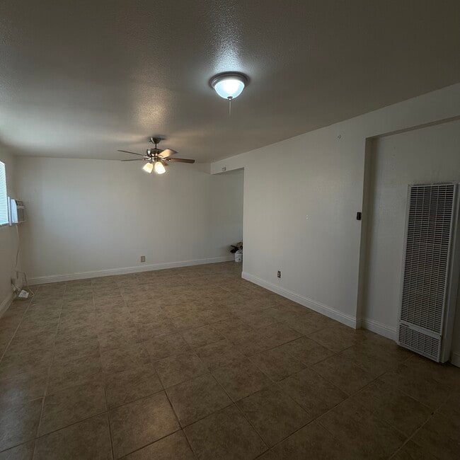 26946 Prospect St, Unit 26946 in Boron, CA - Building Photo - Building Photo