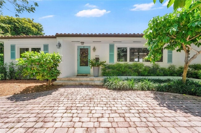 property at 1524 Siena Ave