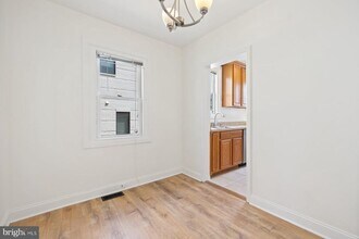 913 S Oak St in Arlington, VA - Building Photo - Building Photo