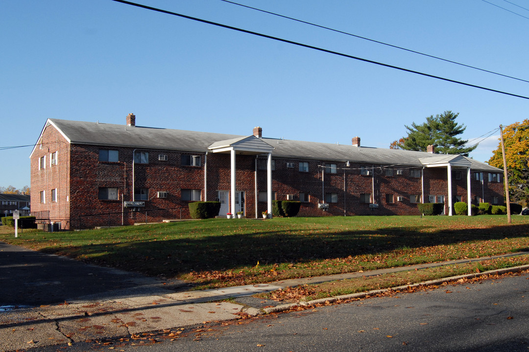 Hammonton Arms Apartments in Hammonton, NJ - Building Photo