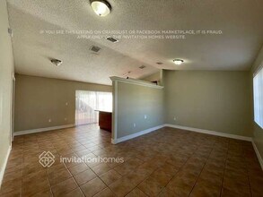 18204 SW 143rd Pl in Miami, FL - Foto de edificio - Building Photo