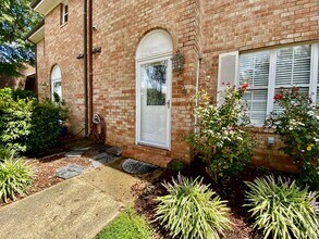 934 Ewell Rd in Virginia Beach, VA - Building Photo - Building Photo