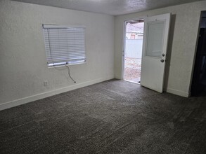 2050 Monroe Blvd, Unit #3 in Ogden, UT - Building Photo - Building Photo