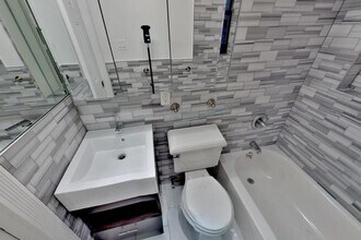 325 E 5th St in New York, NY - Building Photo - Building Photo