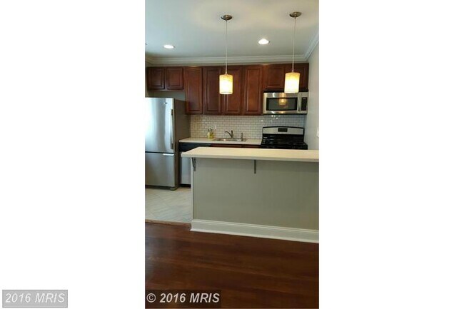 5636 Midwood Ave in Baltimore, MD - Building Photo - Building Photo