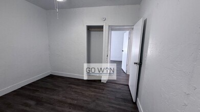 407 N 38th St in Phoenix, AZ - Building Photo - Building Photo