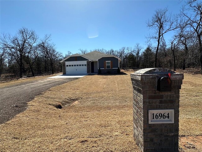 16964 NONE BUCK Cir in Oklahoma City, OK - Foto de edificio - Building Photo