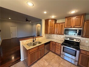 3302 SW Briar Creek Ave in Bentonville, AR - Building Photo - Building Photo