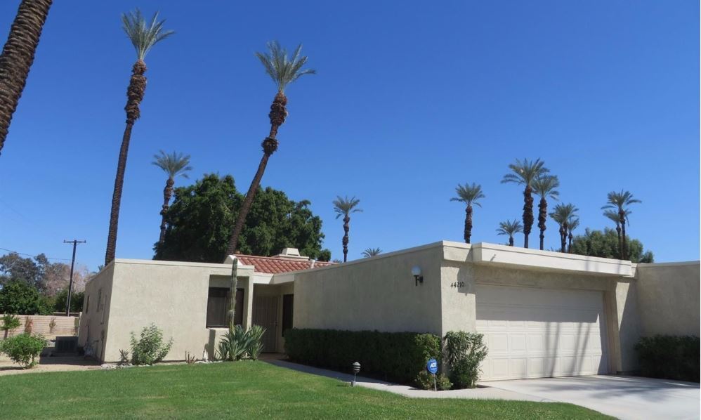 44210 Anacapa Way in Palm Desert, CA - Building Photo