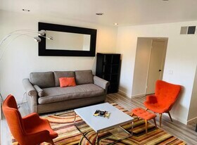 4807 Beck Ave, Unit 15 in North Hollywood, CA - Building Photo