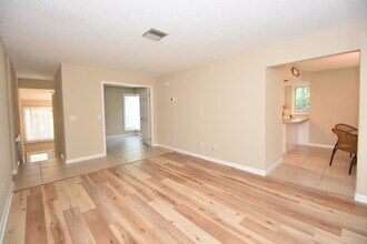 6 Broadmore Cir in Palm Coast, FL - Building Photo - Building Photo