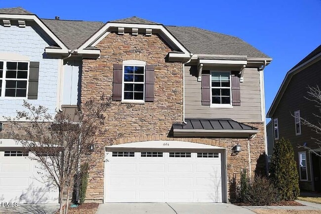 446 Methven Grove Dr in Cary, NC - Foto de edificio - Building Photo