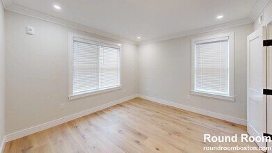 11 Everett St, Unit 4 in Boston, MA - Building Photo - Building Photo
