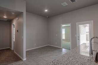 1707 140th St in Lubbock, TX - Building Photo - Building Photo