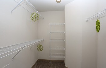 West Creek Apartments in Conroe, TX - Building Photo - Interior Photo