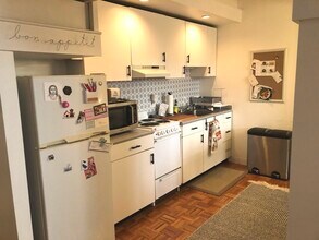 63 Breck Ave, Unit 221 in Boston, MA - Foto de edificio - Building Photo