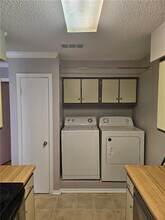 9853 Jefferson Hwy, Unit F27 in Baton Rouge, LA - Foto de edificio - Building Photo