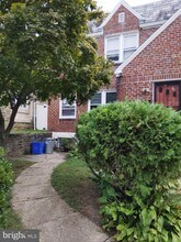 1106 Vernon Rd in Philadelphia, PA - Building Photo - Building Photo
