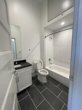 315 W 38th St in Savannah, GA - Building Photo - Building Photo