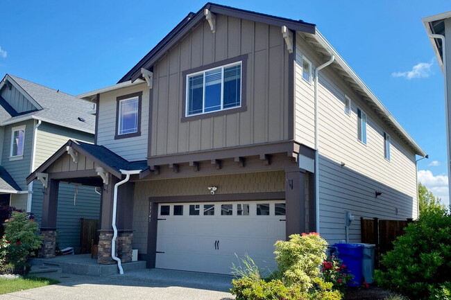 13741 SE 184th Pl in Renton, WA - Building Photo - Building Photo