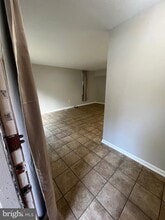 6718 Perry Penney Dr in Annandale, VA - Building Photo - Building Photo